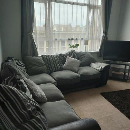 Sandyrise Holiday Lets Apartment Scarborough Exterior photo